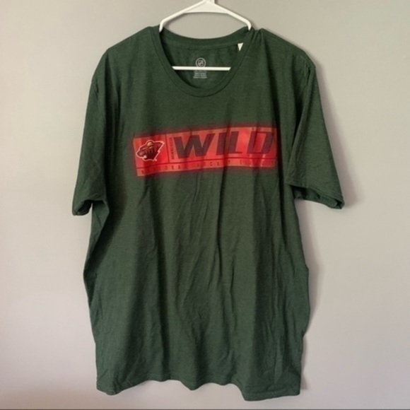 NWT. NHL Minnesota Wild Men’s Shirt - Picture 2 of 4